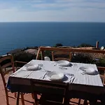 Nyaraló Villino Lu Ciuoni With Sea View *