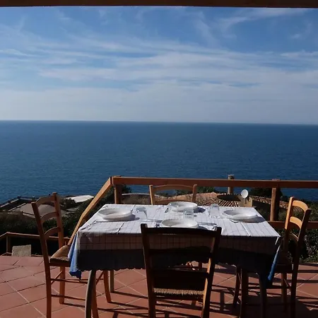 Сasa de vacaciones Villino Lu Ciuoni With Sea View Costa Paradiso